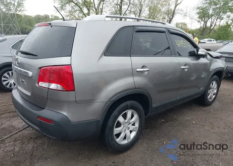2011 Kia Sorento Lx from USA, damaged, VIN 5XYKTCA10BG180330